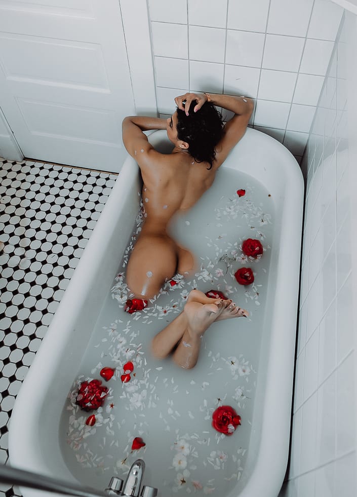 Victoria BC Riske Photography Boudoir indoor Photoshoot